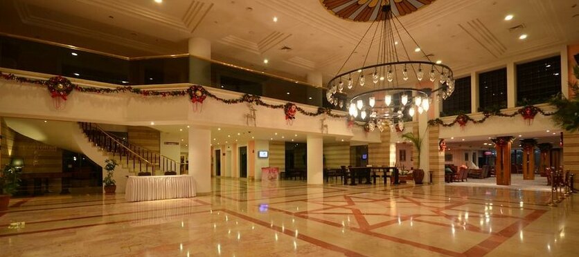 Perissia Hotel & Convention Center - Photo4