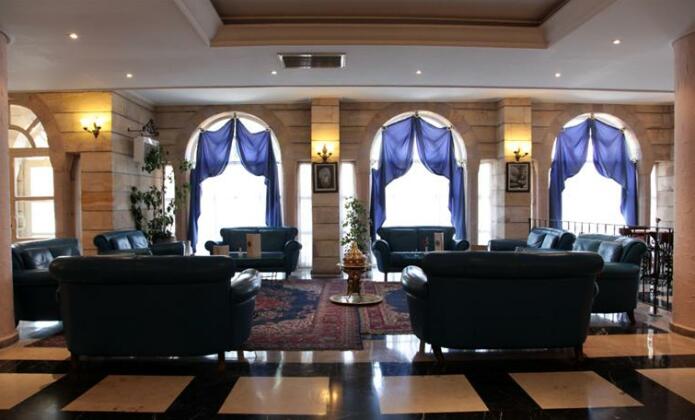 Vera Hotel Tassaray - Photo5