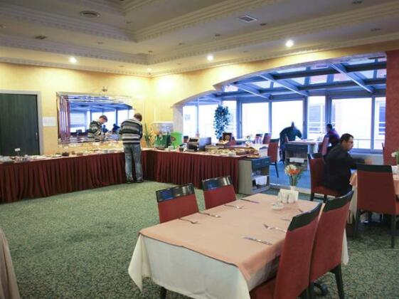 Grand Uzcan Hotel - Photo5