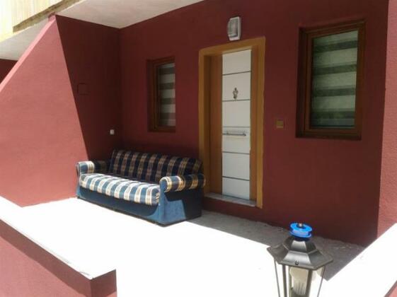 Ay Home Apart - Photo2