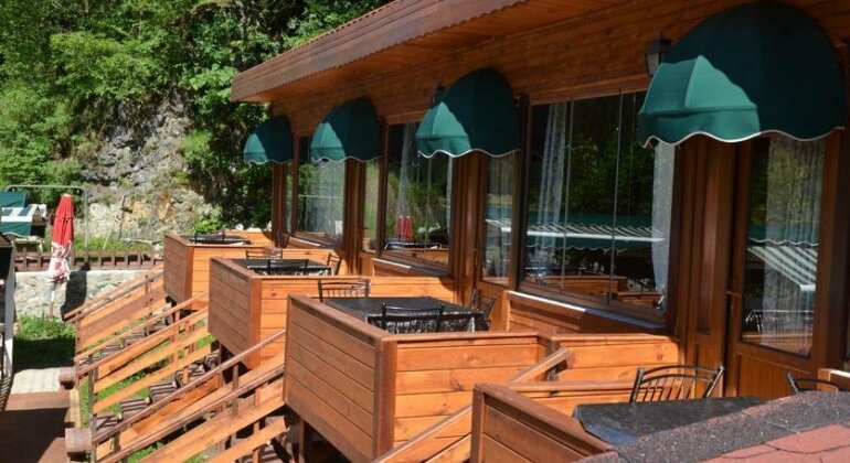Kiyi Motel & Cafe - Photo3