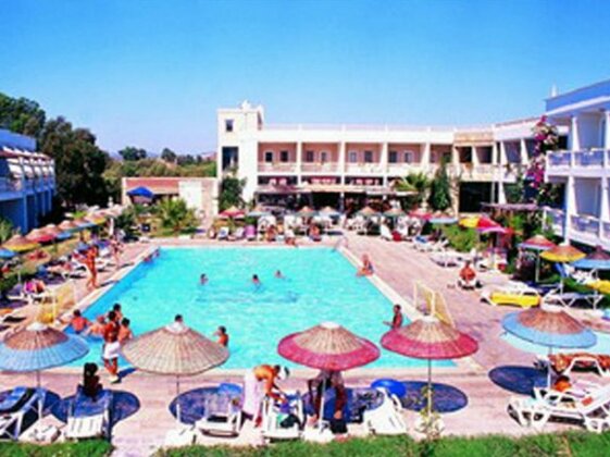 Club Aqua Ortakent - Photo2