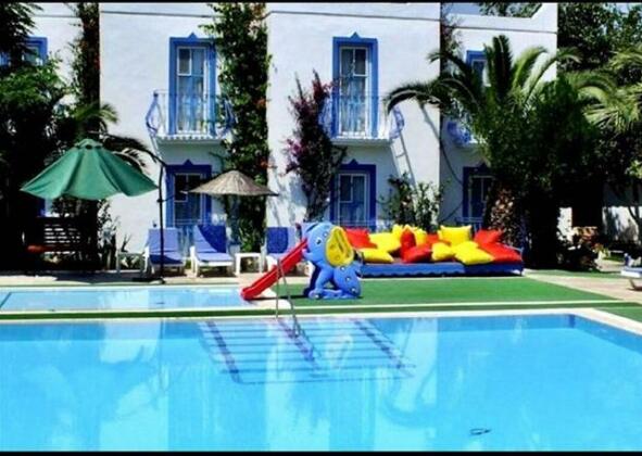 Gloria Tibi Ortakent - Photo4