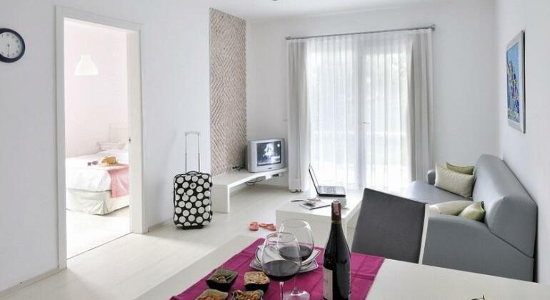 Satsuma Suites - Photo5