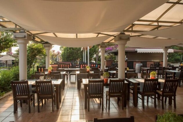 Sea Side Beach Club Yali - Photo2