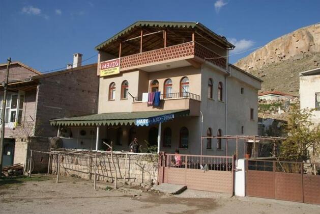 Ozlem Pension and Restaurant