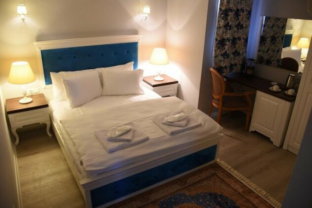 Real King Boutique Hotel - Photo5