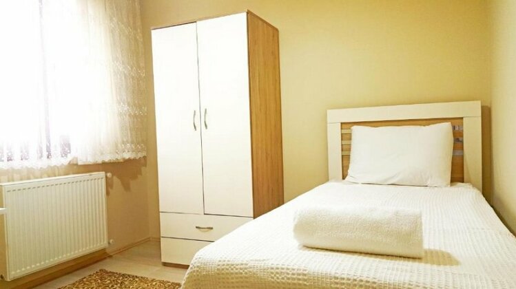 Yigit Apart - Photo5