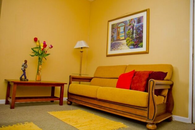 Port of Spain Sunny Guest Apartment By The Vacation Casa - Photo5