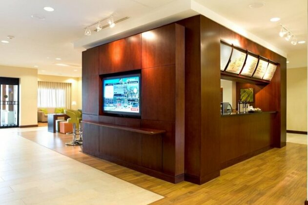 Courtyard by Marriott Port of Spain - Photo5