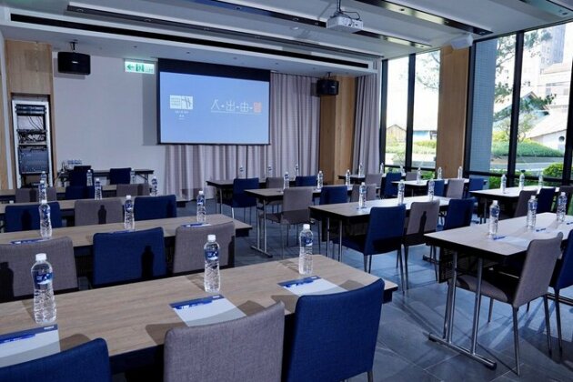Holiday Inn Express Chiayi - Photo4