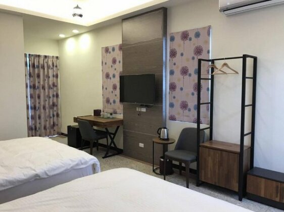 Brown No 3 B&B - Photo4