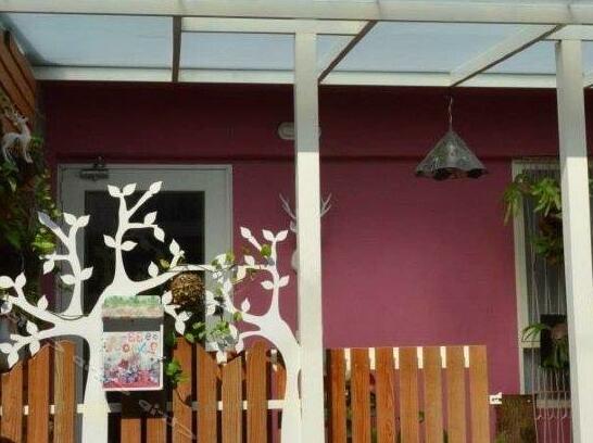 Dear Deer Inn - Photo3