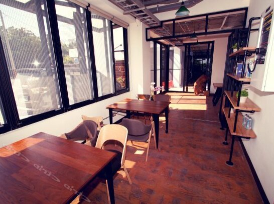 Chillax Inn - Photo4
