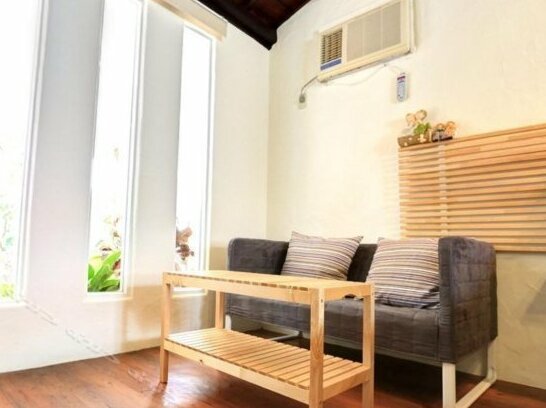 Lucky Star Inn - Photo3