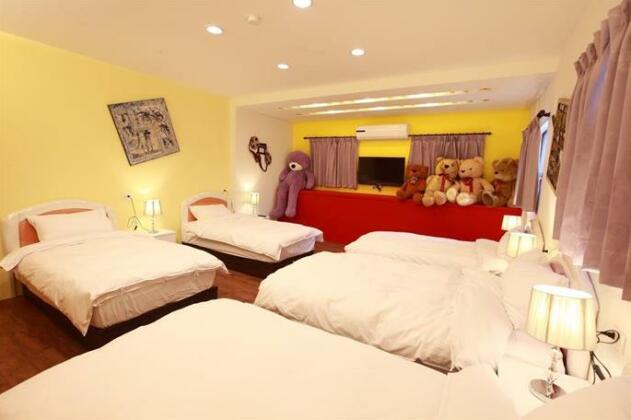 Photo 4