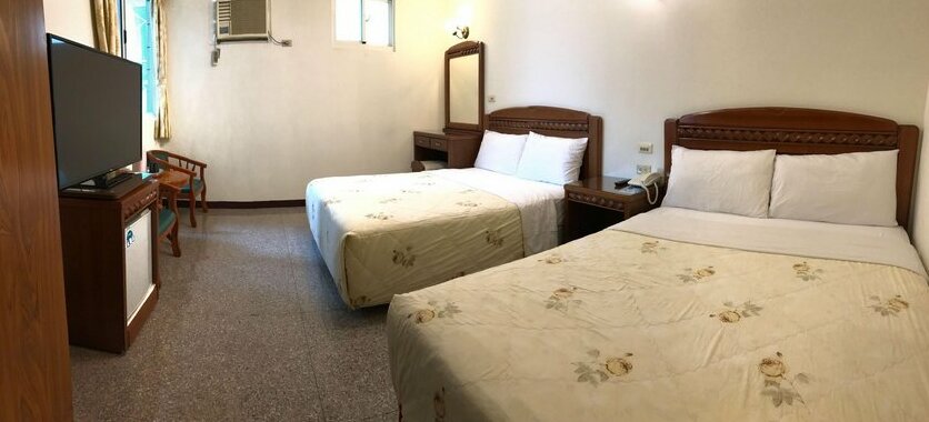 Chantai Hotel - Photo4