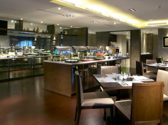 Classic City Resort - Photo4