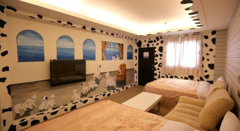 Fair Tale Motel - Sea - Photo2