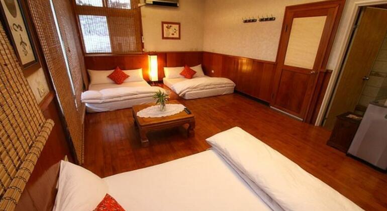 JingHua Homestay - Photo3