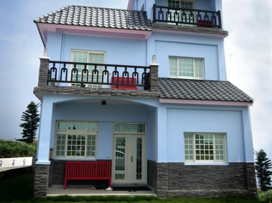 Microcosm World Bed and Breakfast - Photo4