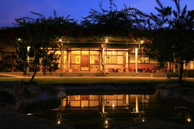 Inn By Tree - Photo2