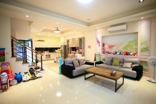 Childlike Innocence Homestay - Photo2