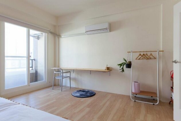 01+ Home - Photo5