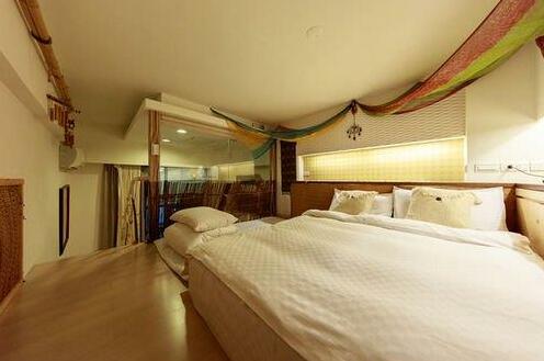 East Runnel Villa - Young - Photo4