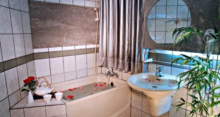 Fu Feng Hotel - Photo4