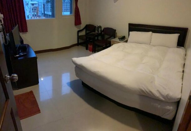 Tang Zai Cheng Hotel - Photo4