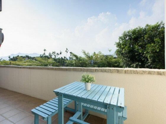 Rainbow Field House - Photo3