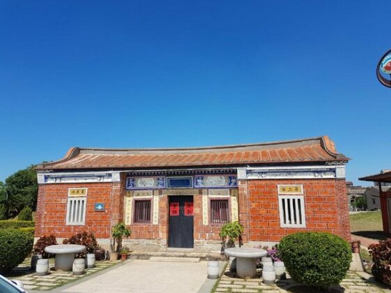 Shuang Li House