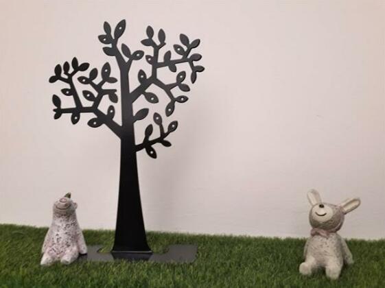 Bird's home and forest story - Photo5