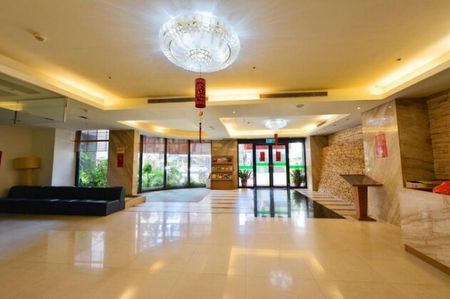 E Hotel Kaohsiung City - Photo2