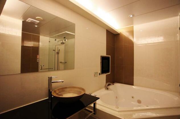 Linyuan Business Motel - Photo3