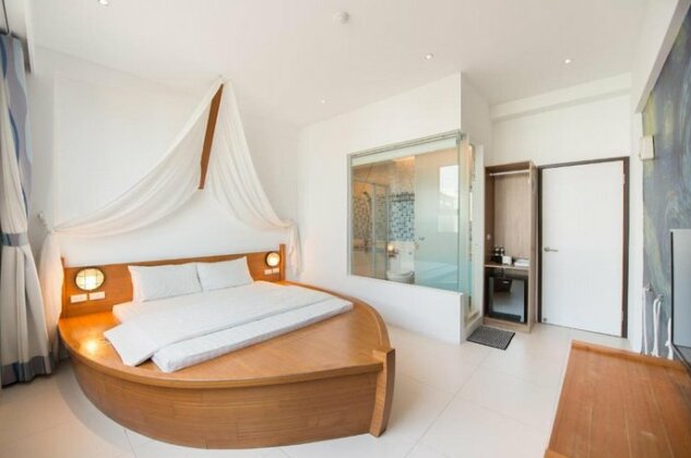 Her Man Hostel - Photo4