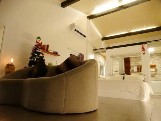 Small House Villa - Photo4