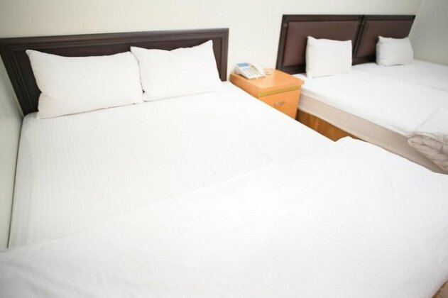 Clear Water Bay Homestay - Photo3