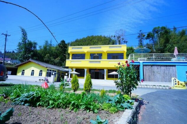 Photo 3