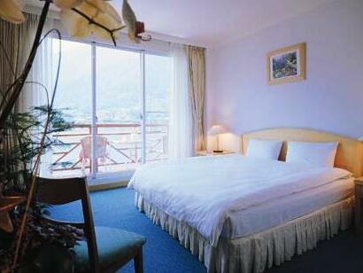 Lakeside Resort - Photo3