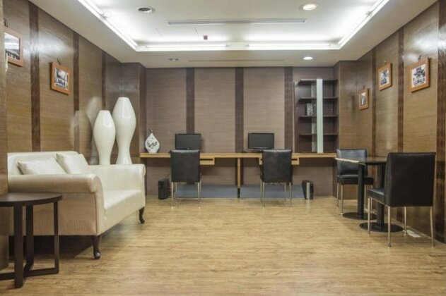 Puli Midtown Hotel - Photo4