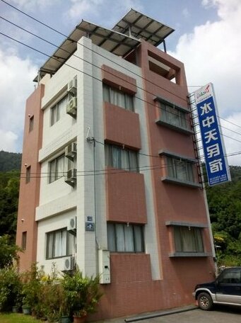 Photo 4