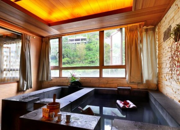 Chief Villa Hot Spring Resort - Photo5