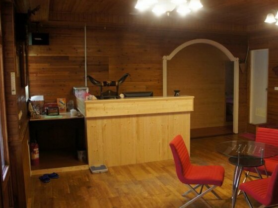 Here Is Good Home - Photo2