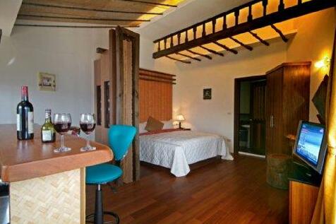 Naluwan Villa - Photo3