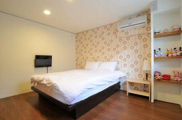 Sanyi Happiness Bed and Breakfast - Photo3