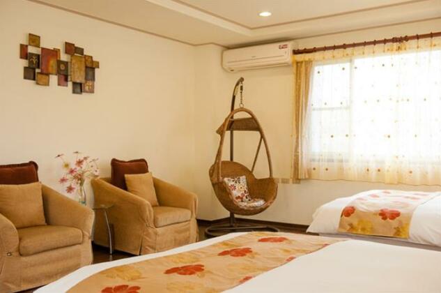Deep Breathing B&B Toyotomi Hideyoshi Gallery - Photo5