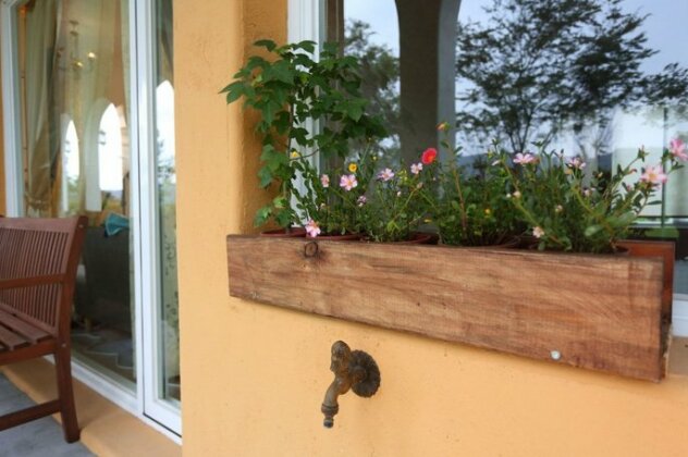 Focaccia Manor - Photo3
