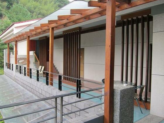 Zen and Pine Resort - Photo5